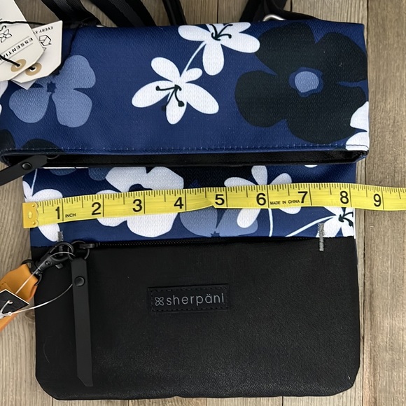 Sherpani Pica mini crossbody bag - NEW - Picture 9 of 12